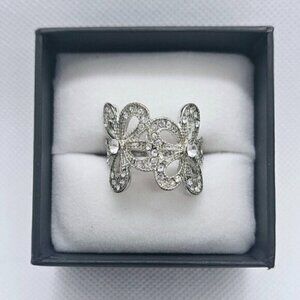 Silver Tone Floral Rhinestone Statement Ring Size 8.5
